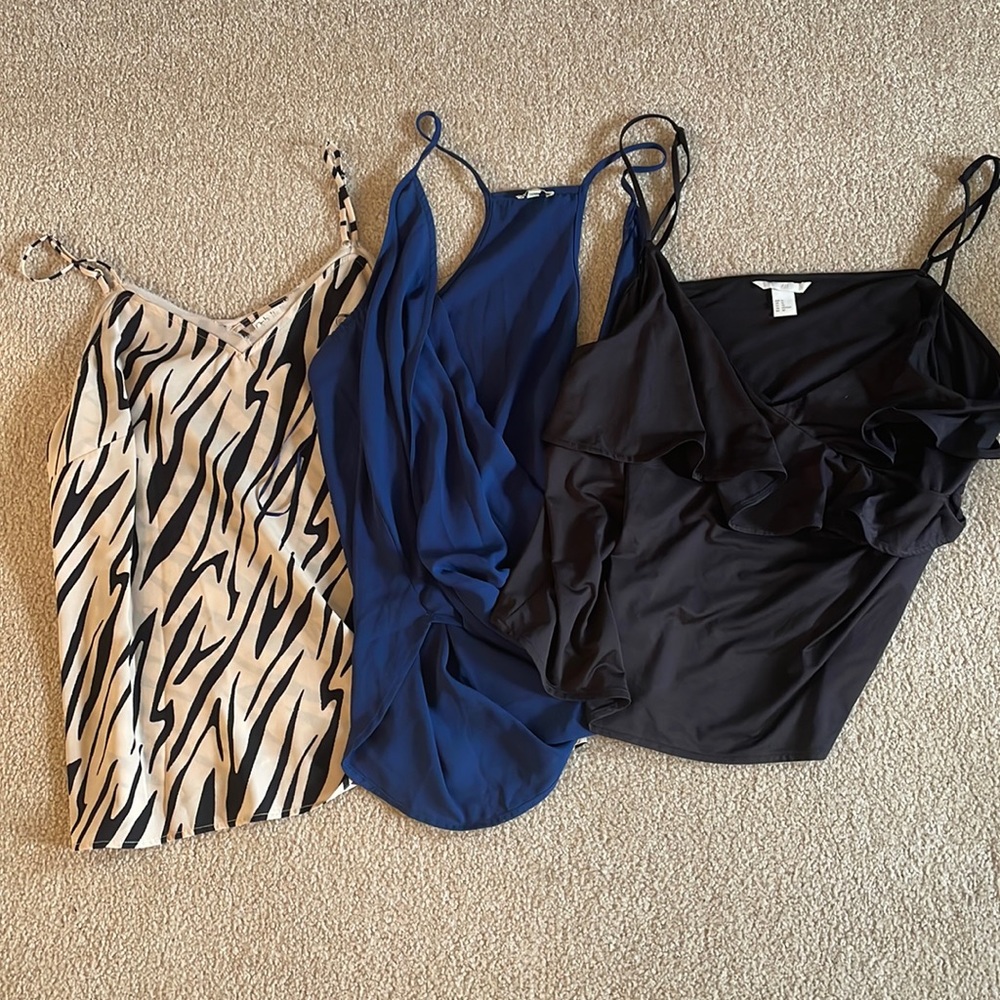 Bundle of three tank tops